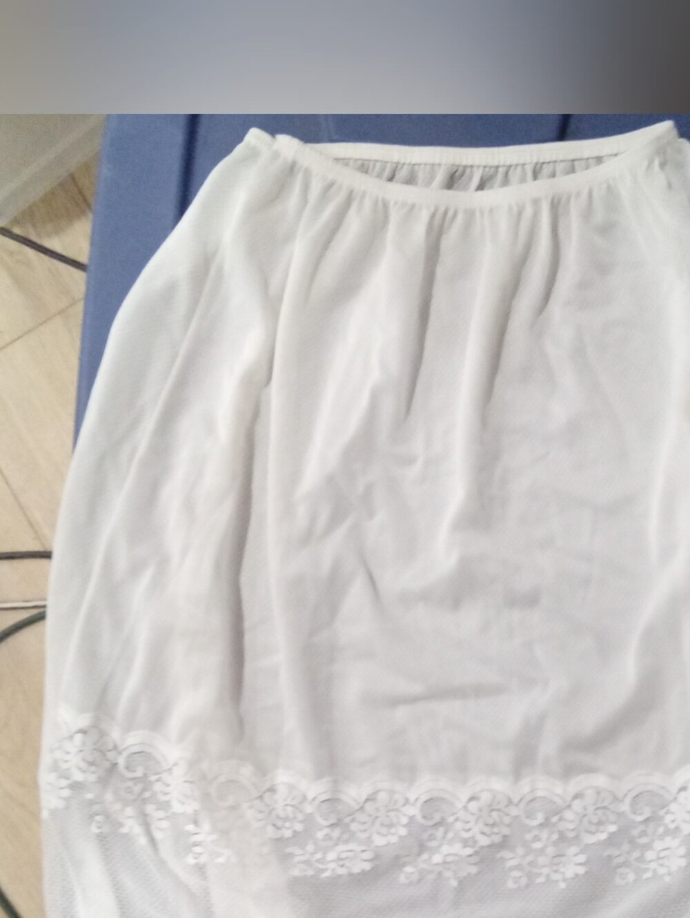 Vintage Caricia White Lace Half Slip Skirt Size 40